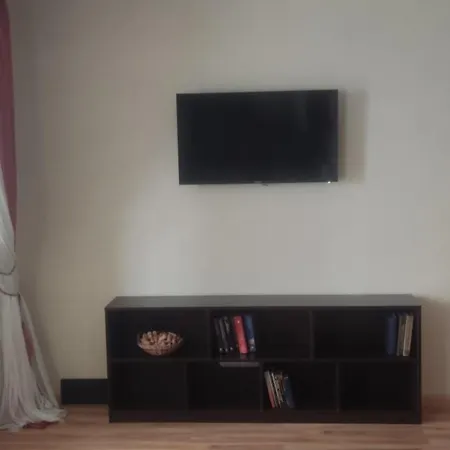 Apartment жк малиновского 37 *